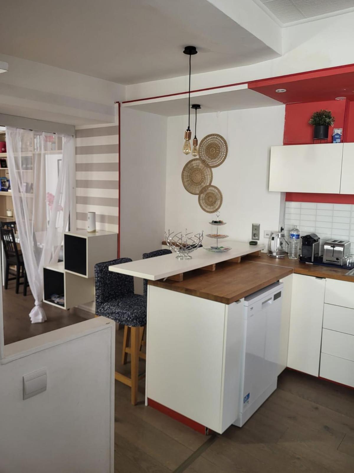 Spacious Town House With Balcony Montagnac  Kültér fotó